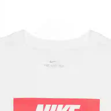 Nike T-Shirt White