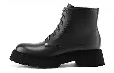 NINE WEST