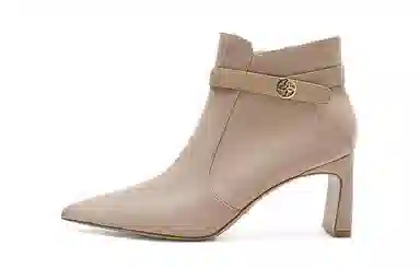 NINE WEST