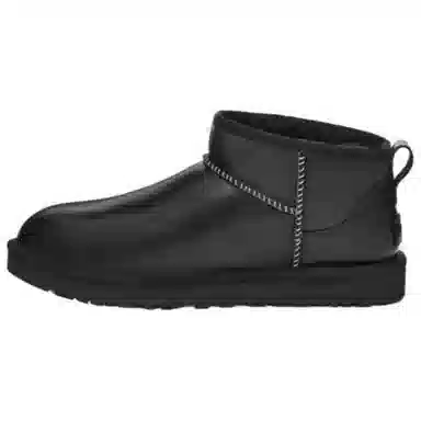 UGG