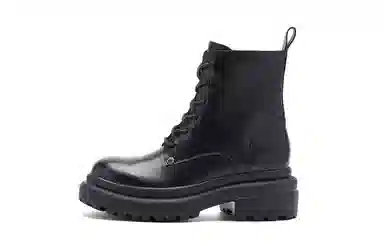 NINE WEST