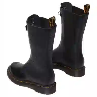 Dr.Martens