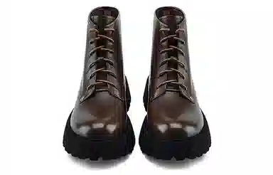 NINE WEST