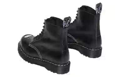 Dr.Martens