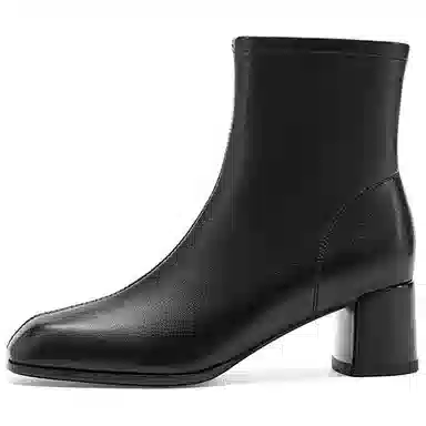 NINE WEST