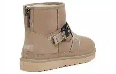 UGG Classic Short Dune
