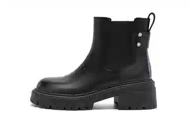NINE WEST
