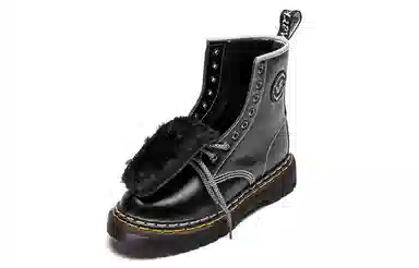 VICKI BROWN Martin Boots Black