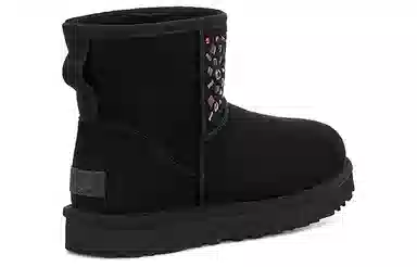 UGG Classic Mini Stud II
