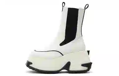 Daphne Lab Chelsea Boots