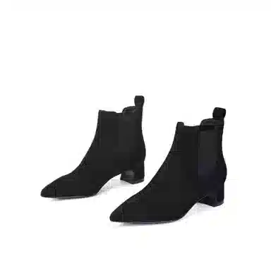 ELLE Chelsea Boots