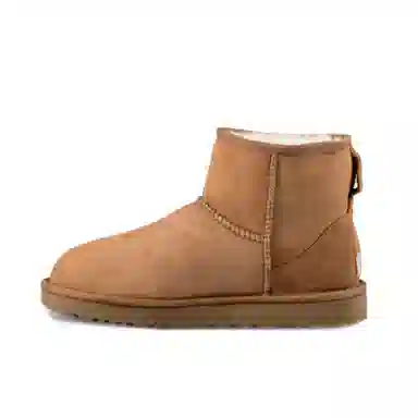 UGG 108