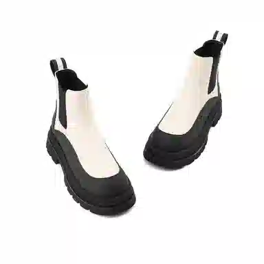 Daphne Chelsea Boots