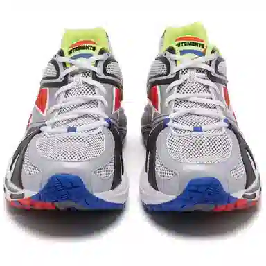 Vetements Spike Runner 200 x Reebok