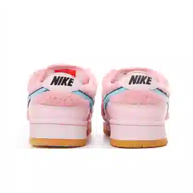 Nike Dunk SB