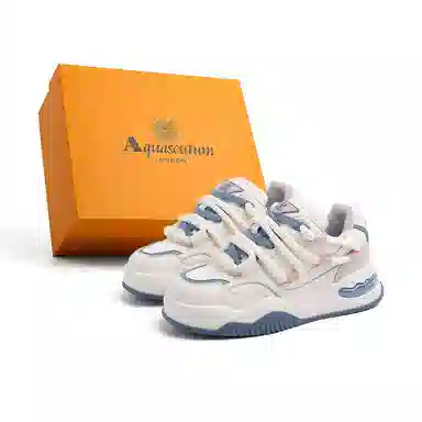 AQUASCUTUM
