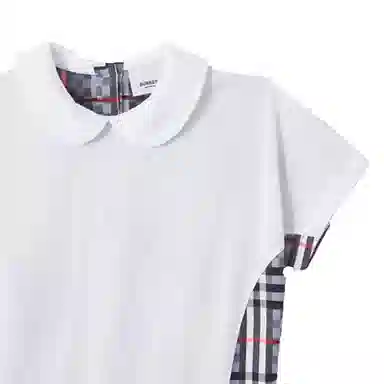 Burberry SS22 T