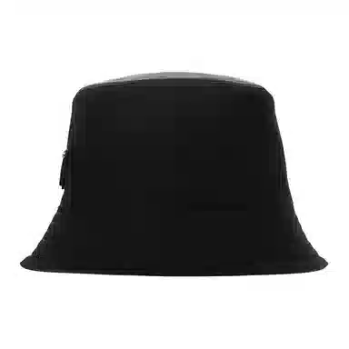 PRADA Black Lee