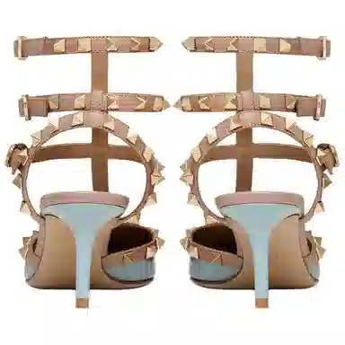 Valentino ROCKSTUD 6.5cm