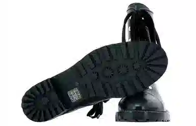 stuart weitzmanSW KOLBIE BLOCK BOOTIE