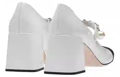 Miu Miu Patent Pearl Chain Heel White Black 6.5cm 2023
