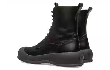 BALLY