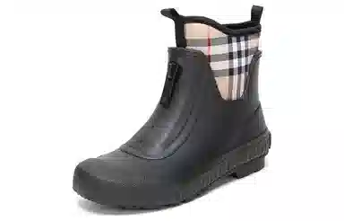 Burberry Vintage Short Boots Black