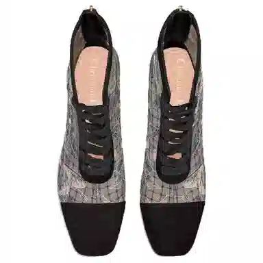 DIOR Naughtily-D