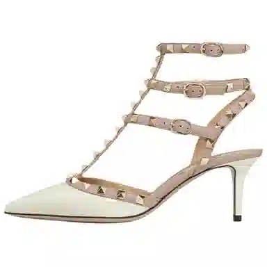 Valentino Rockstud