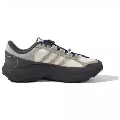 adidas Traxion