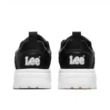 Lee