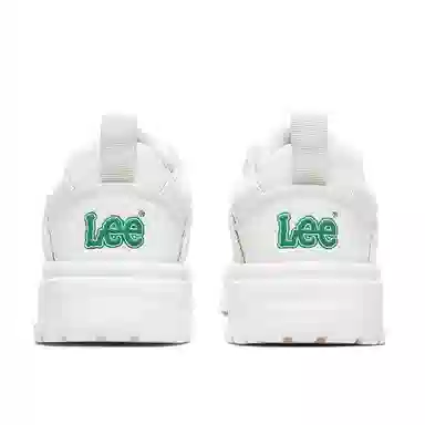 Lee