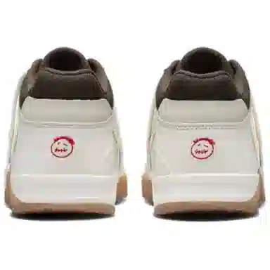 Travis Scott x Jordan Executive The Check