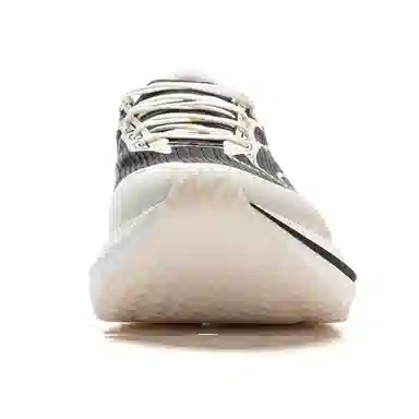 LiNing Feidian 4 Challenger