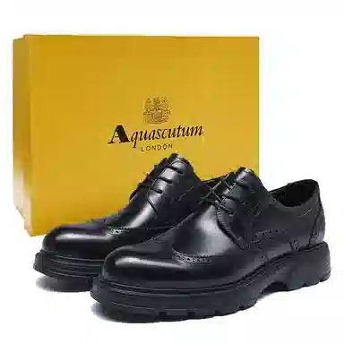 Aquascutum