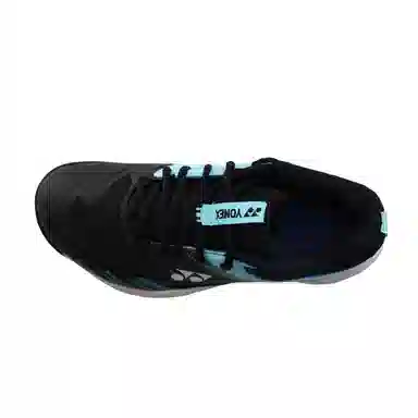YONEX