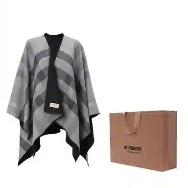 Burberry FW22 Wool Reversible Poncho Jacket Charcoal