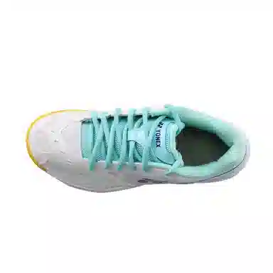YONEX
