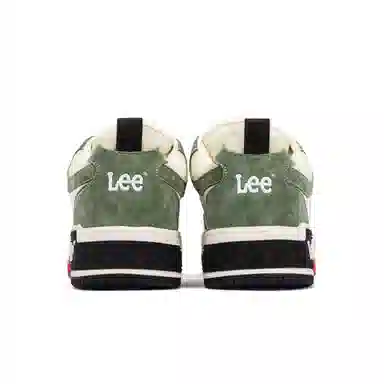 Lee