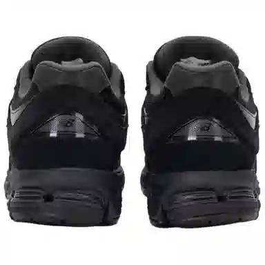 New Balance NB 2002R