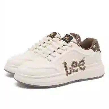 Lee