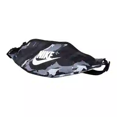 Nike SportswearHeritage