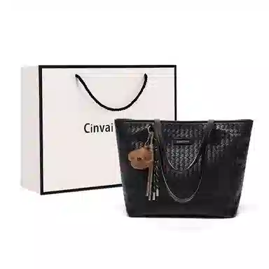 CinvaiKrose Tote