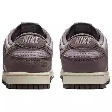 Nike Dunk Low Retro SE Purple