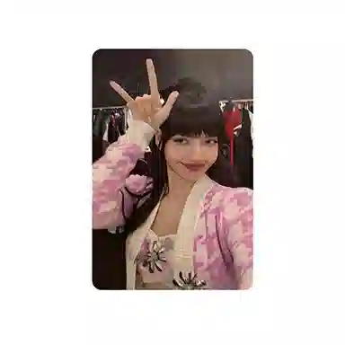 YG Entertainment LISA PB4.0