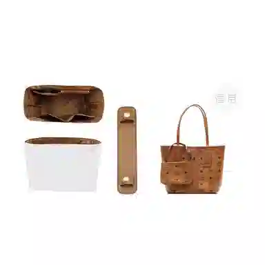 MCM Toni Tote