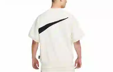 Nike Sportswear Swoosh LogoT