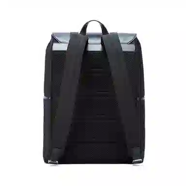 GUESS PU