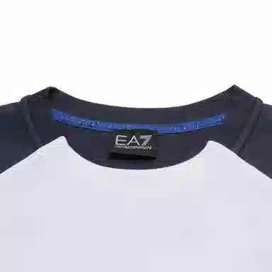 EMPORIO ARMANI EA7 SS22 Logo