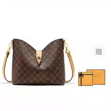 Mashalanti Vintage Classic PVC Shoulder Bag Deep Brown Cream